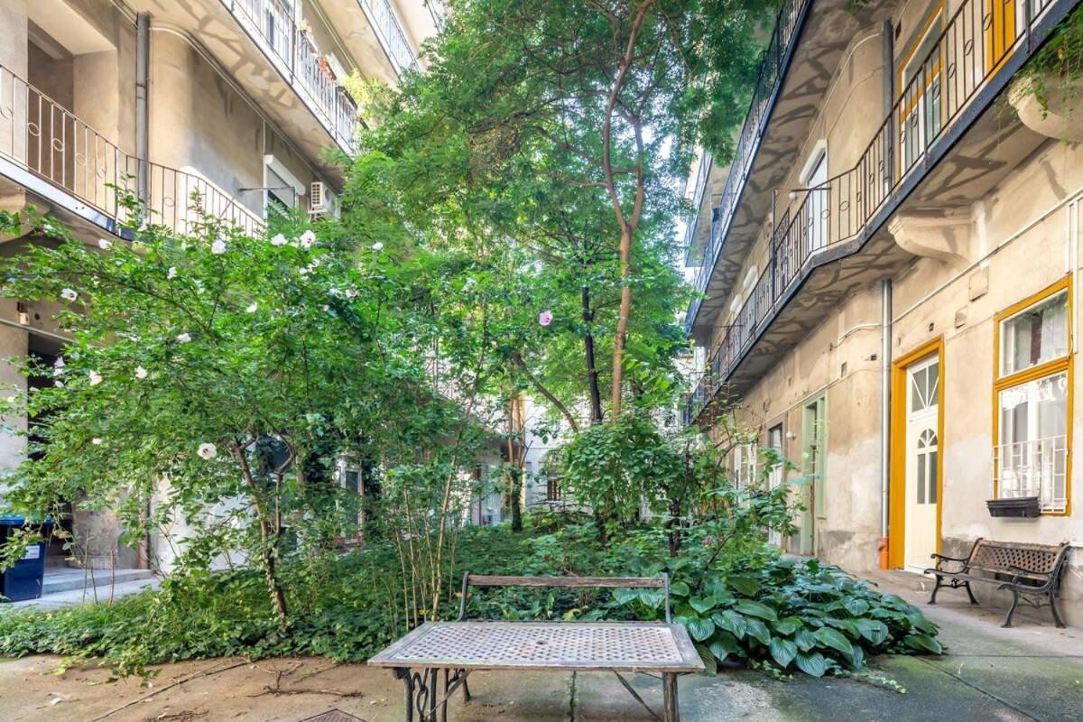 Very Central - Unique Design - New Studio بودابست المظهر الخارجي الصورة